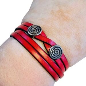 Bombardier Jewelry Wrap Bracelet Red Leather Silver Tone Fun Rare Glam Multi Y2K